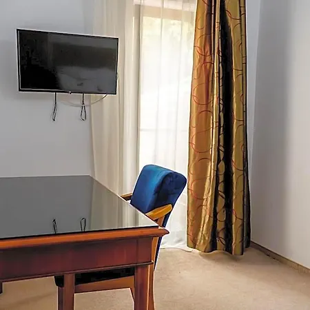 Mercur Hotel